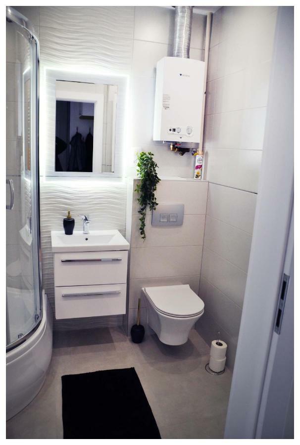 Color 24 Premium Apartment Stalowa Wola Ngoại thất bức ảnh